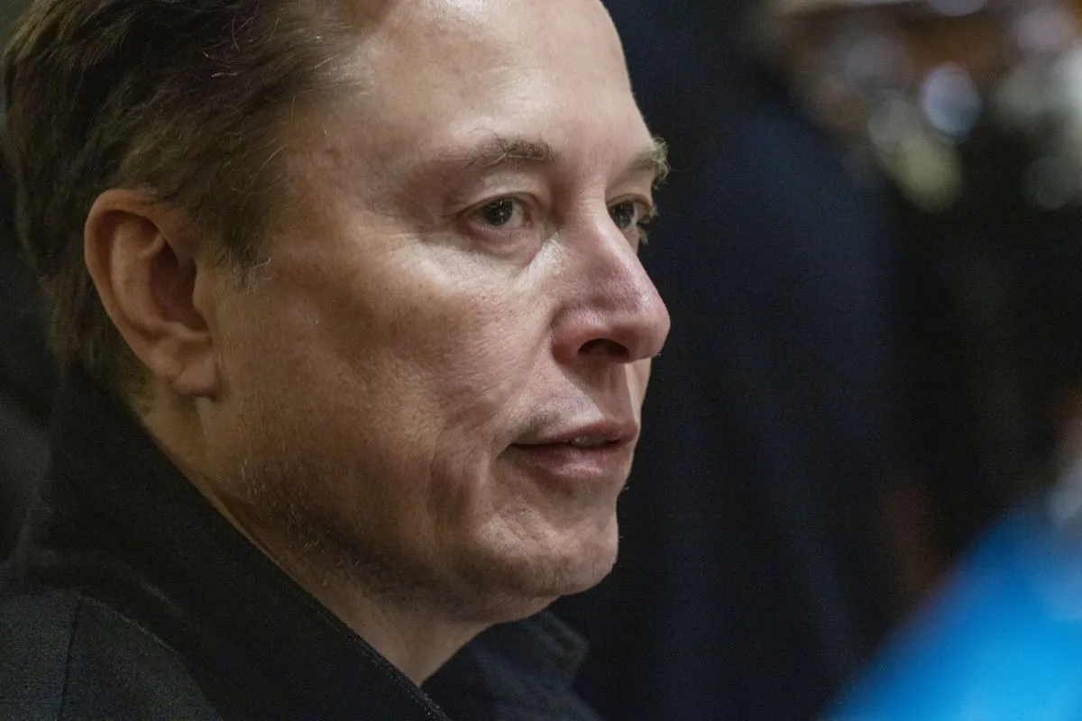 Tesla zmienia kurs: koniec Dojo 2 i nowe priorytety